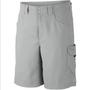 COLUMBIA  SHORT PFGUPF 50 MENS 44 Inseam 10" *